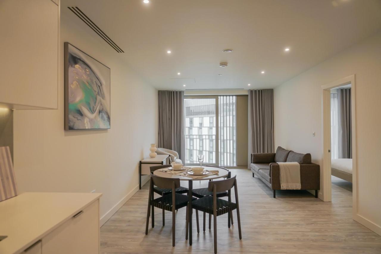 Coppermaker Square In Stratford Aparthotel London Kültér fotó