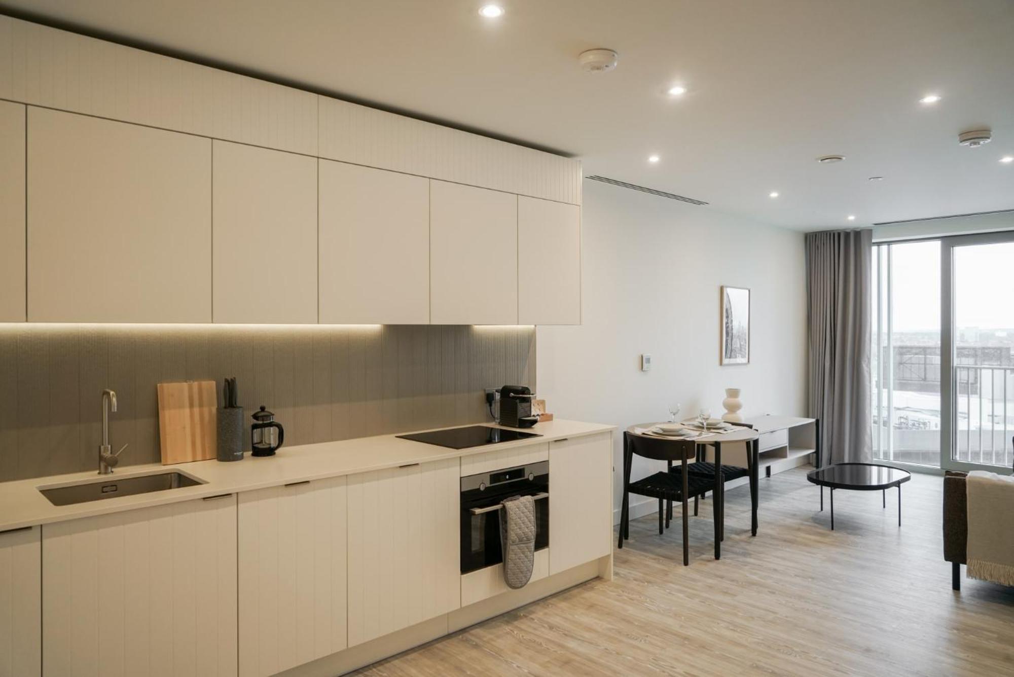 Coppermaker Square In Stratford Aparthotel London Kültér fotó